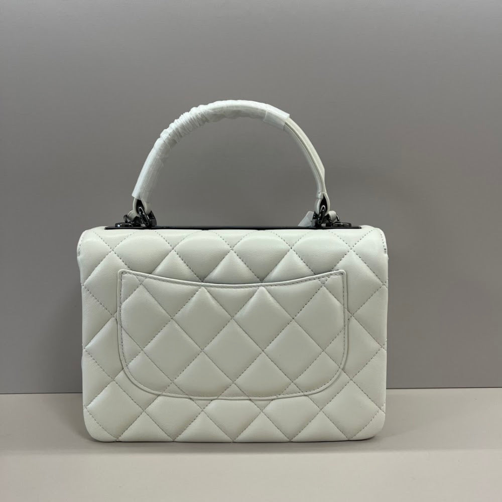 new-luxury-designer-bags-nm20258