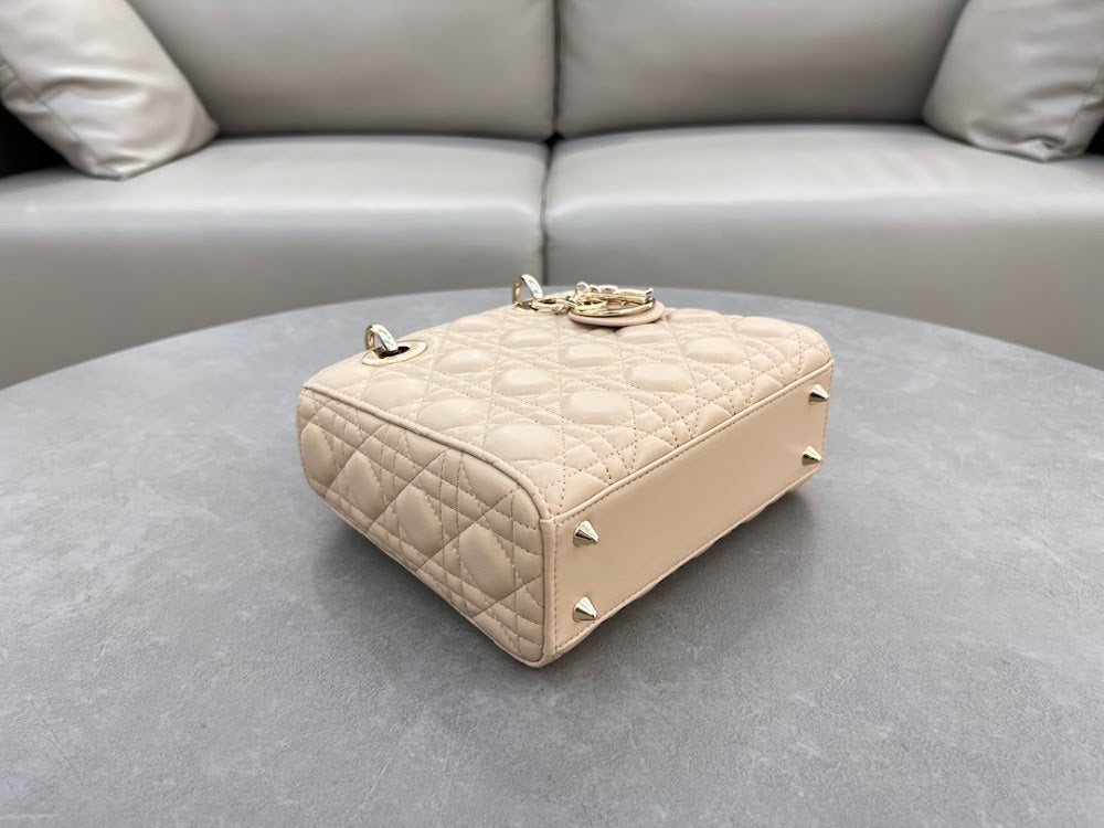 new-elite-designer-bags-nm16235