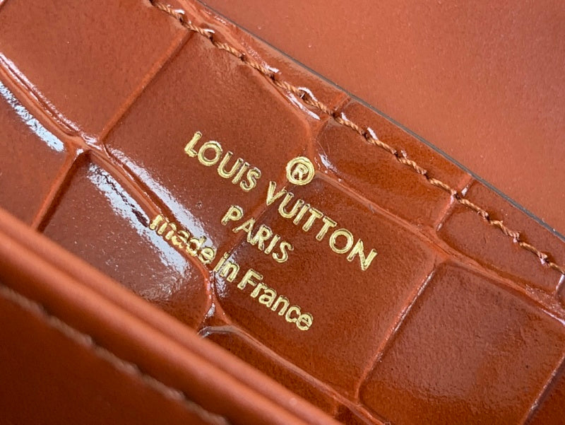 Anum Bags ln Luxury Bag --56396