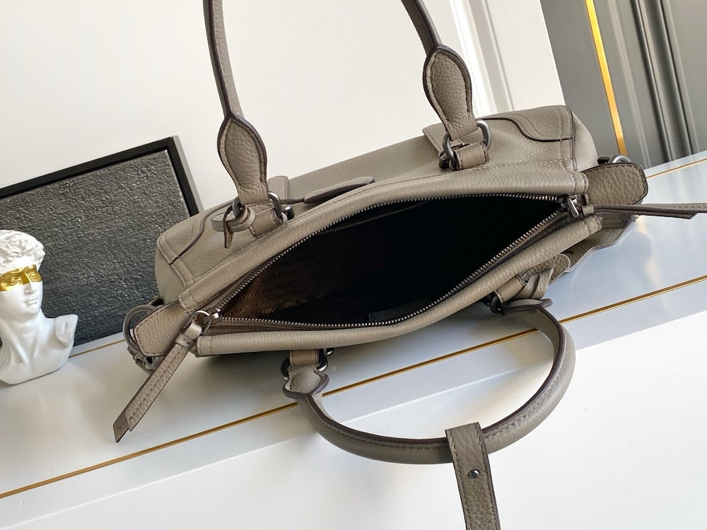 Ezyycart Bags pradn Luxury Bag --75205