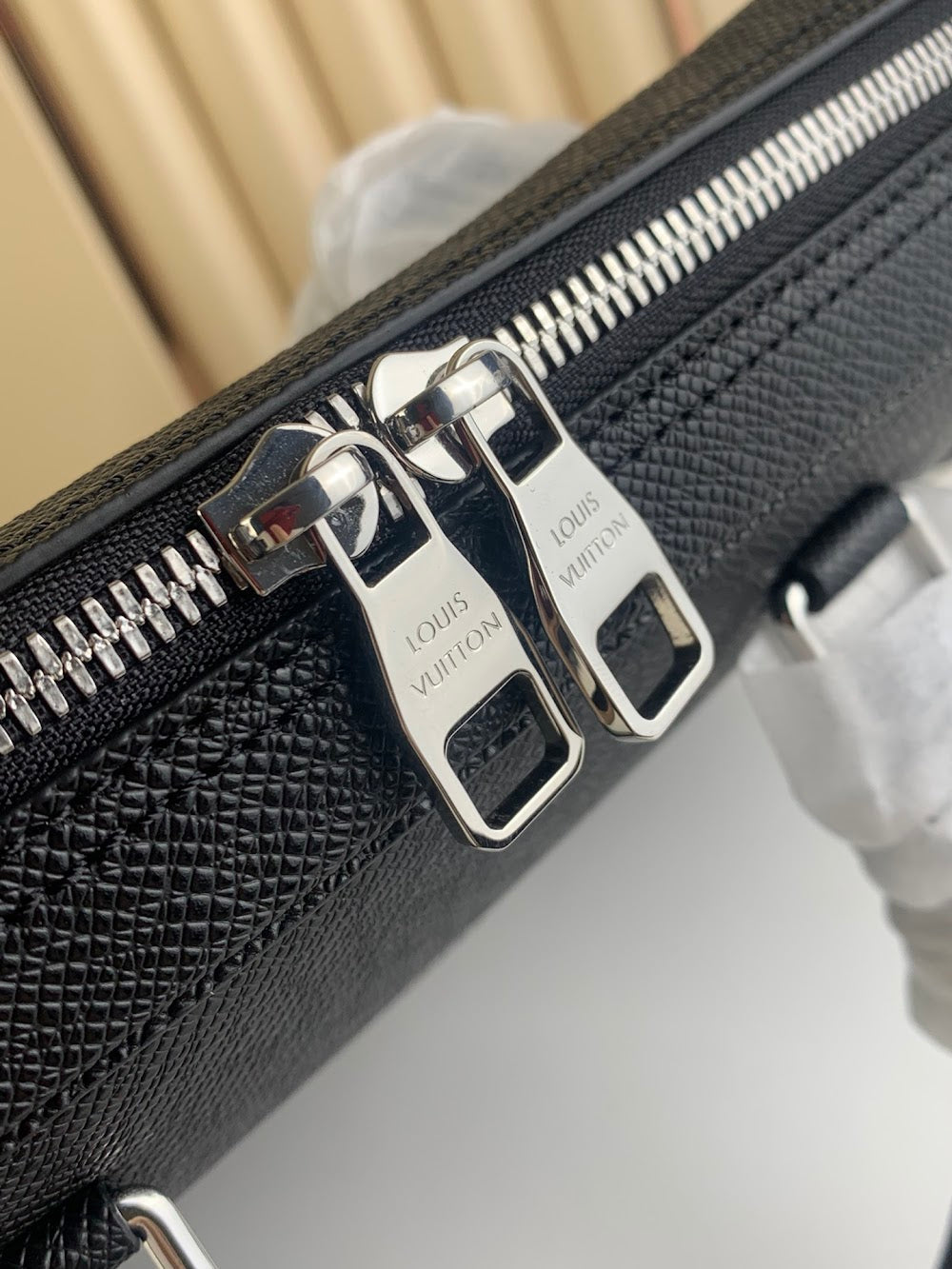 Anum Bags ln Luxury Bag --60991
