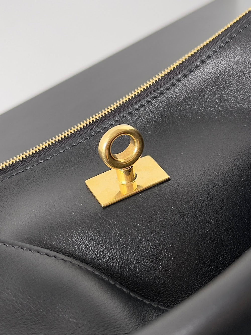 Ezyycart Bags Balenciaga Luxury Bag --111877