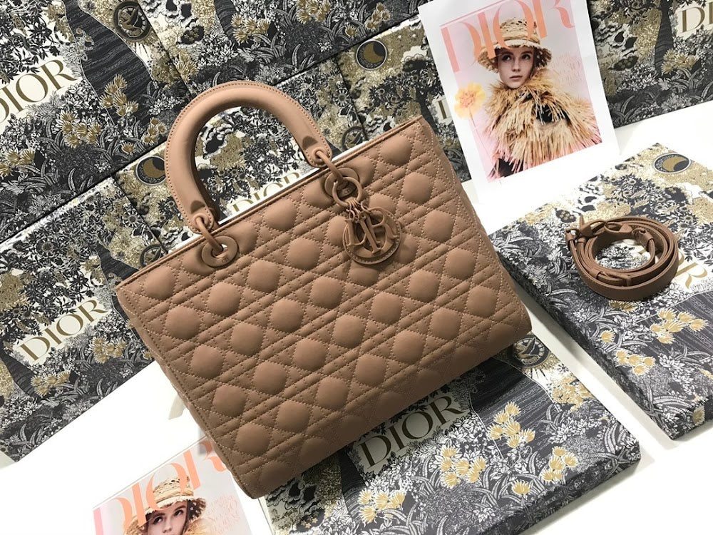 new-luxury-designer-bags-nm16045