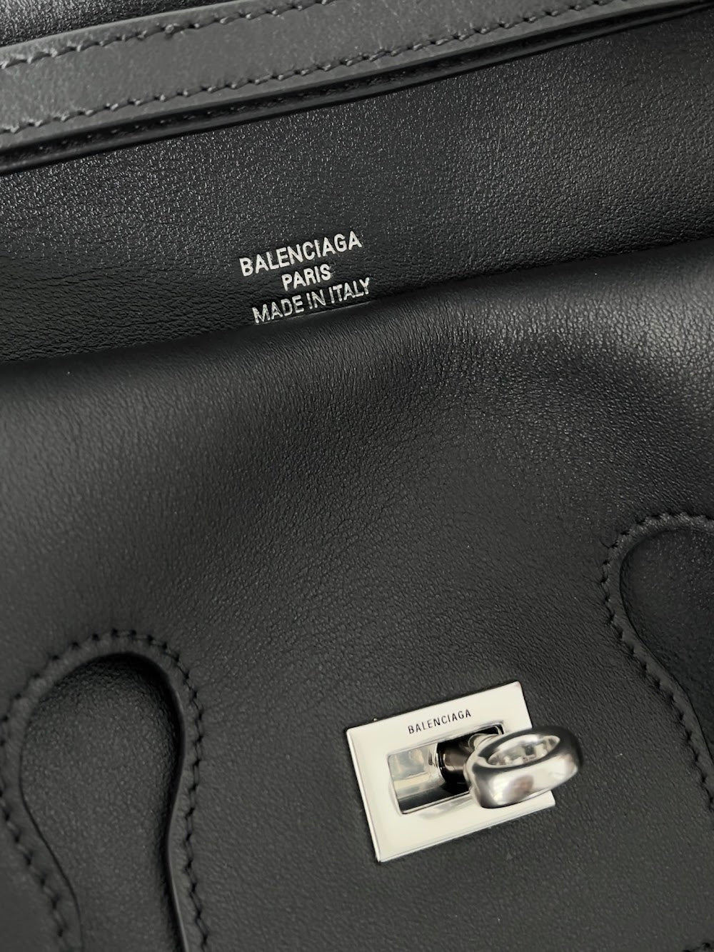 Ezyycart Bags Balenciaga Luxury Bag --111509