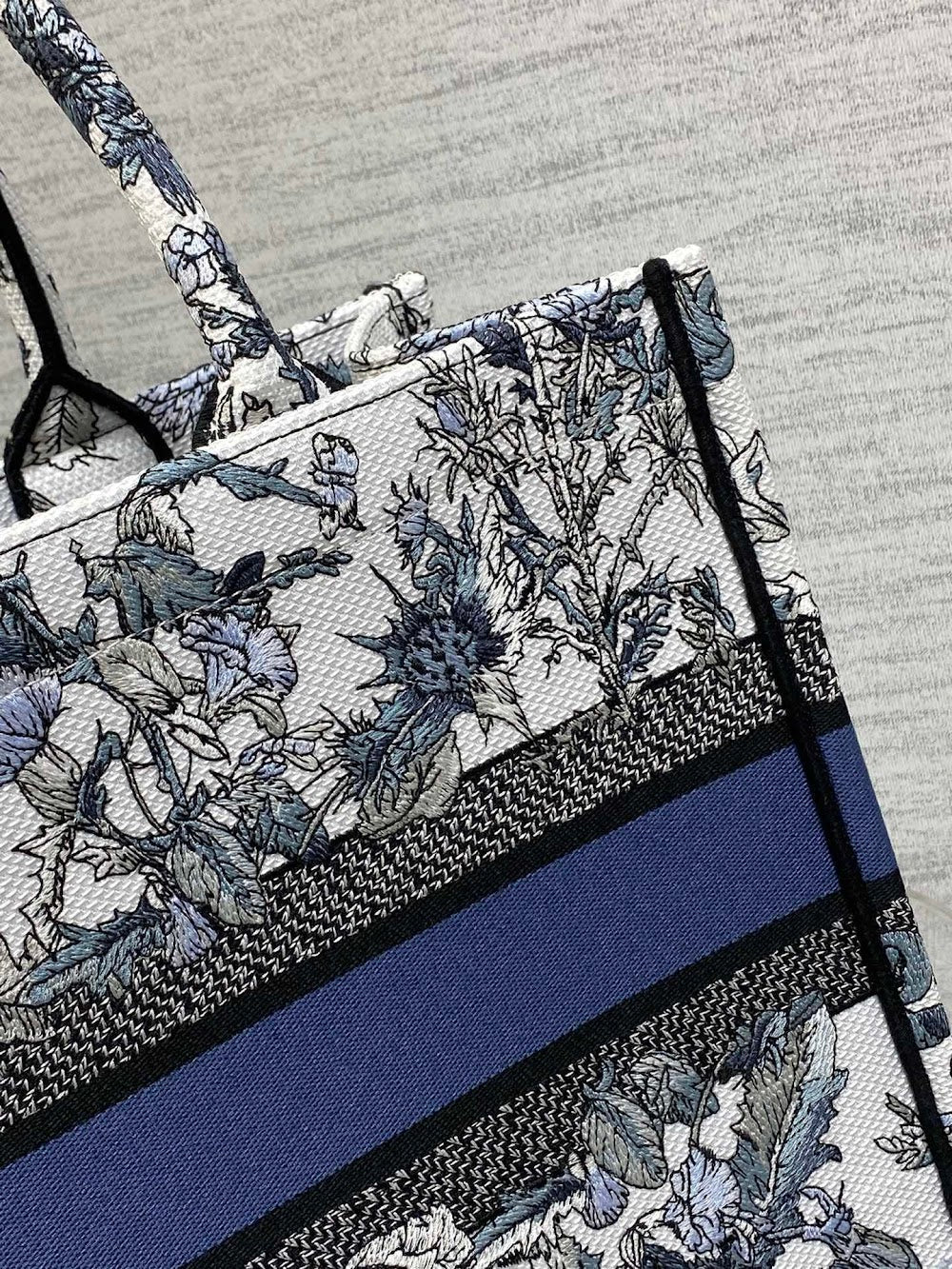 new-designer-premium-bags-nm16600