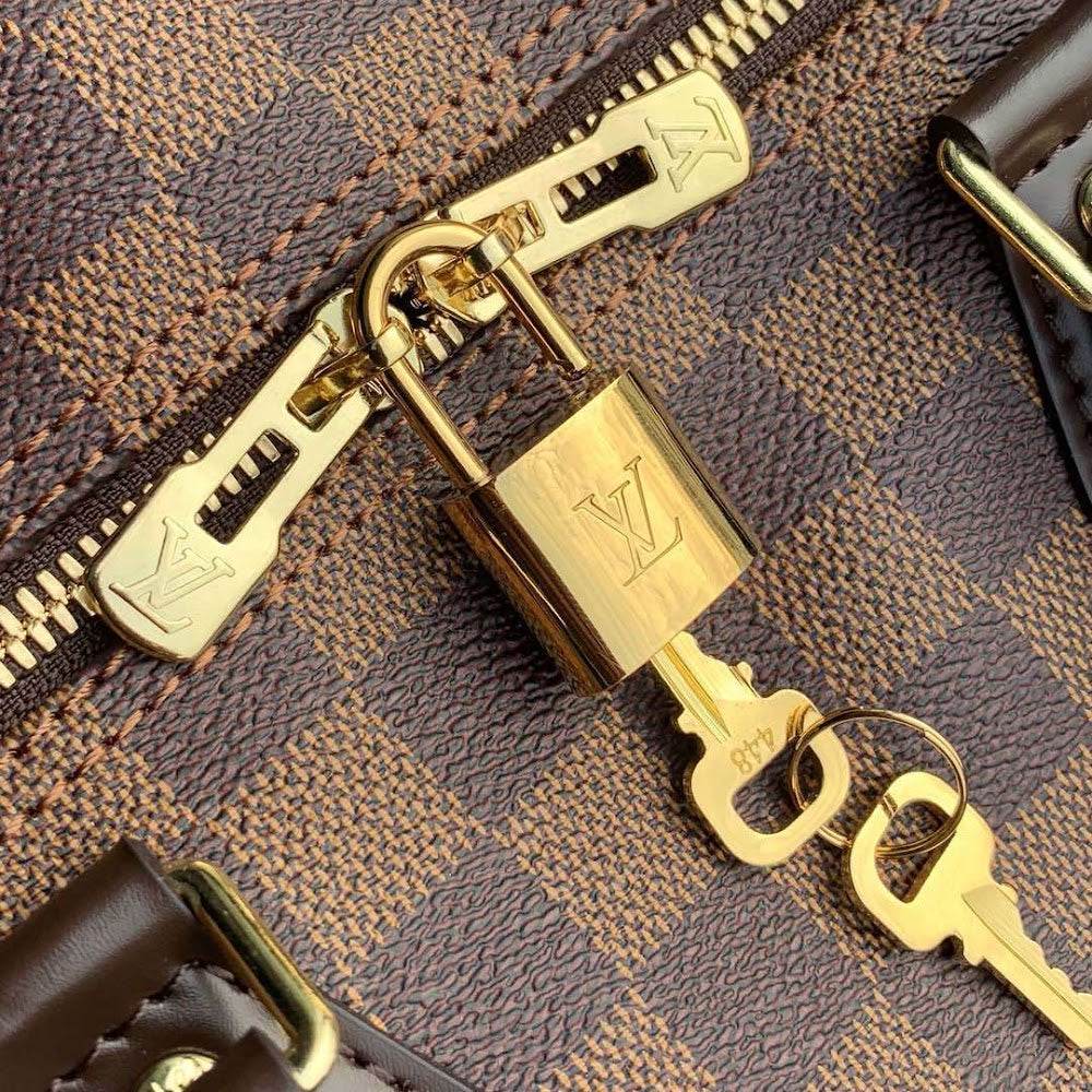 Anum Bags ln Luxury Bag --56922