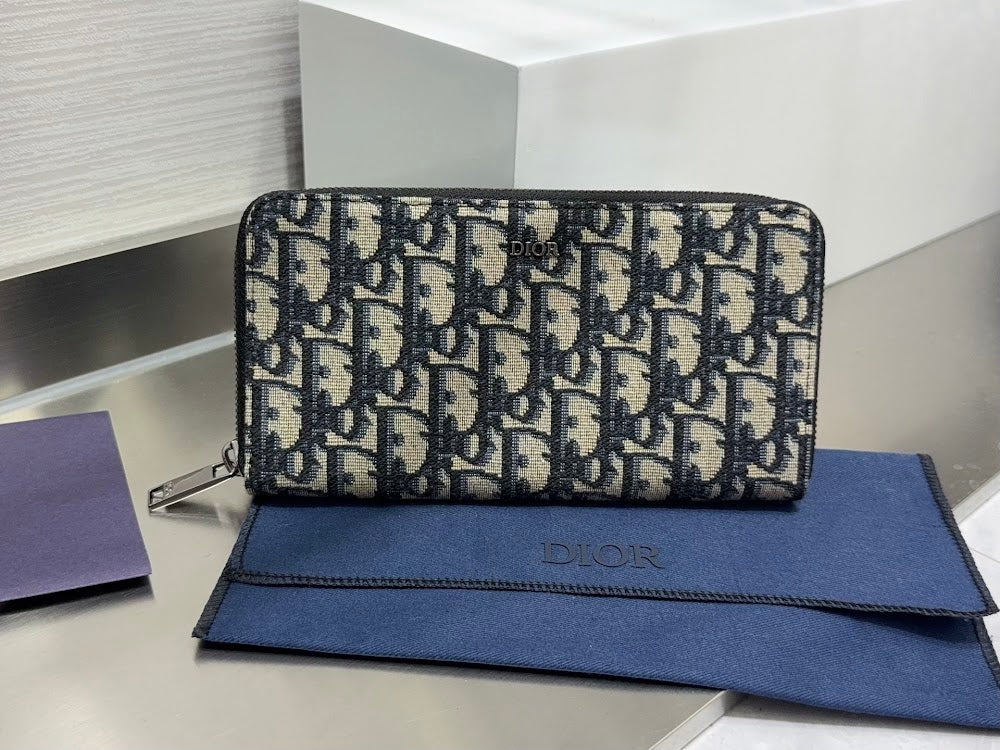new-luxury-designer-bags-nm16574