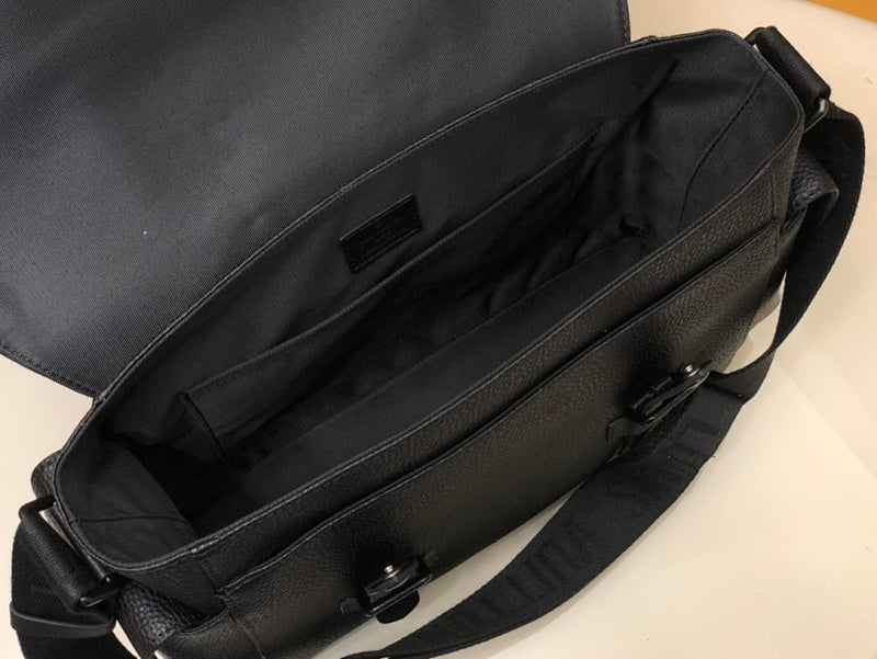 Anum Bags ln Luxury Bag --60119