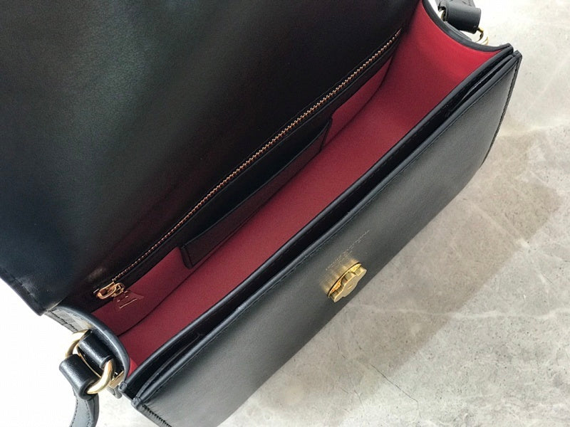 Anum Bags ln Luxury Bag --58708