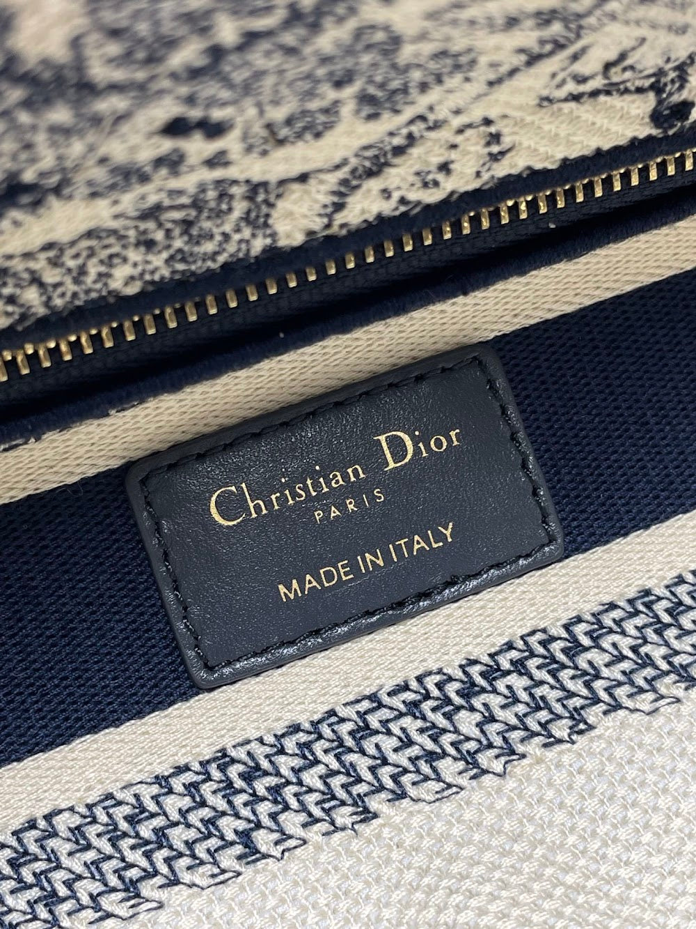 new-designer-premium-bags-nm15925