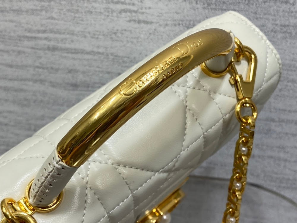new-luxury-designer-bags-nm16100