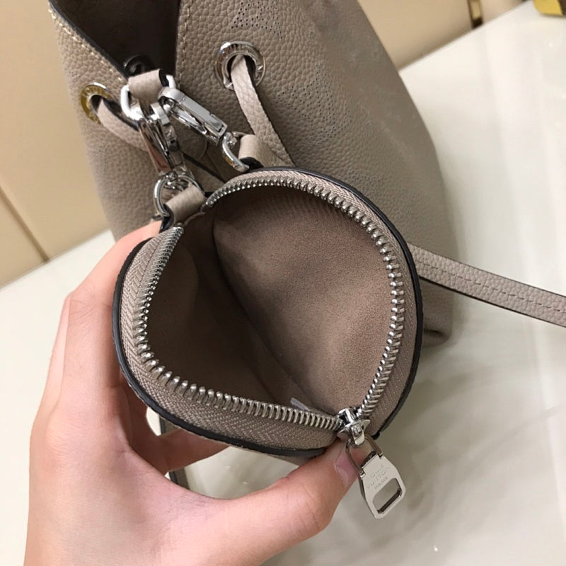 Anum Bags ln Luxury Bag --60163