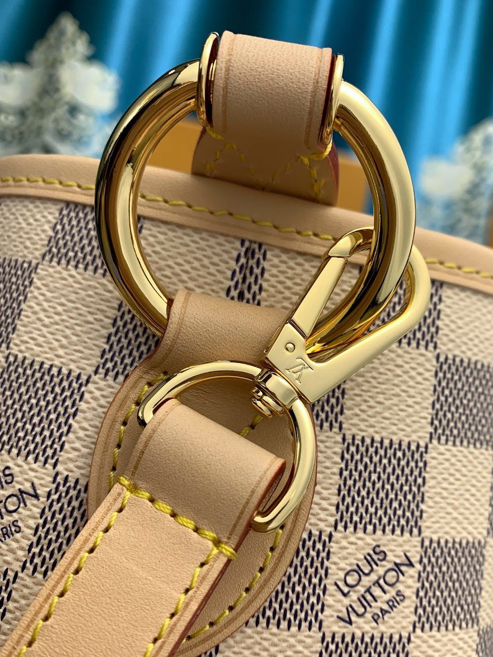 Anum Bags ln Luxury Bag --60694