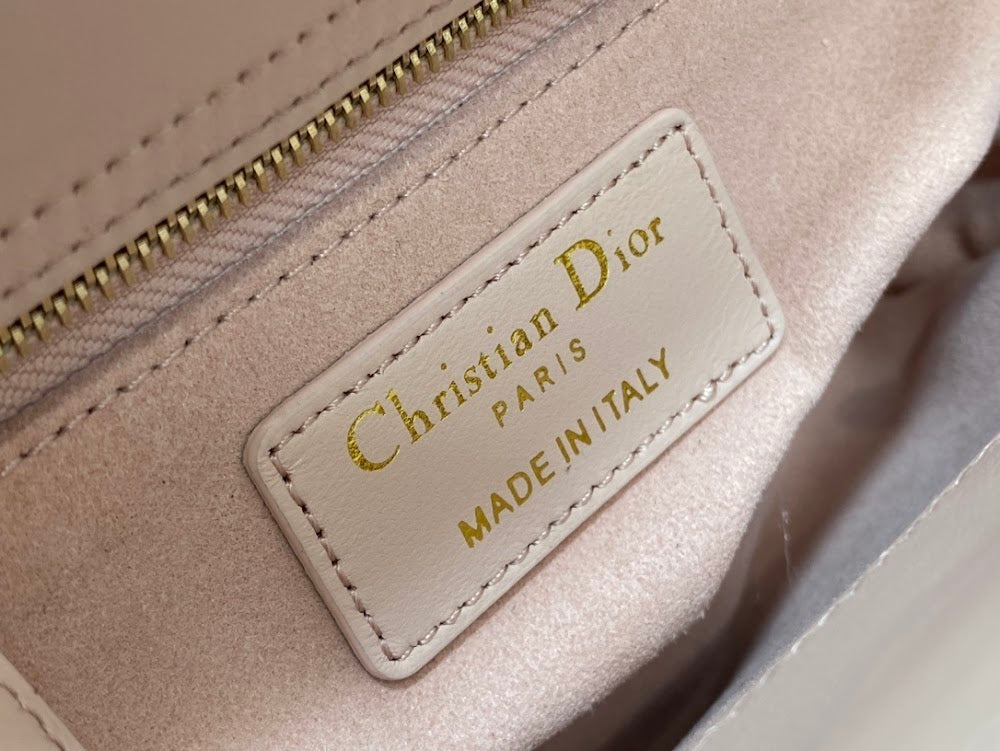 new-designer-premium-bags-nm15888