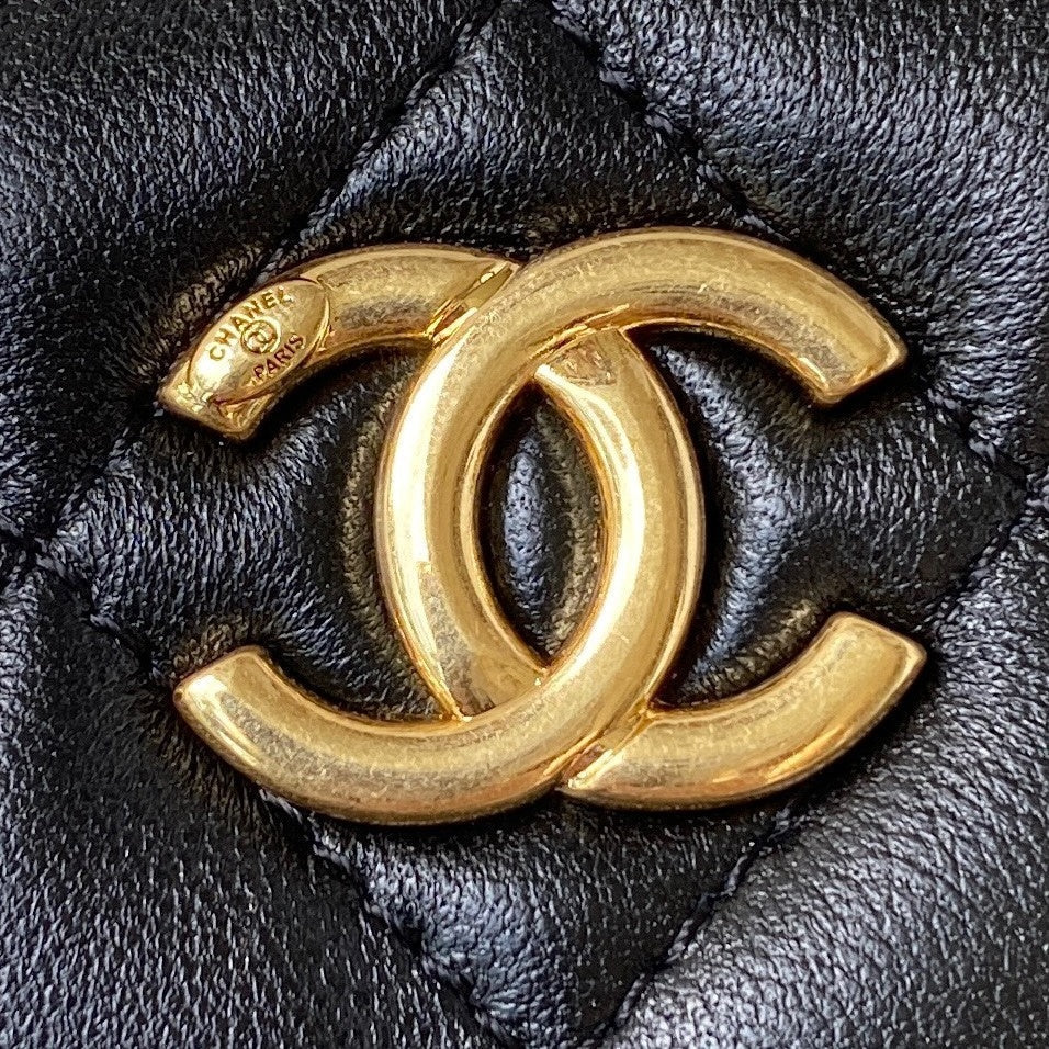 new-luxury-designer-bags-nm9965