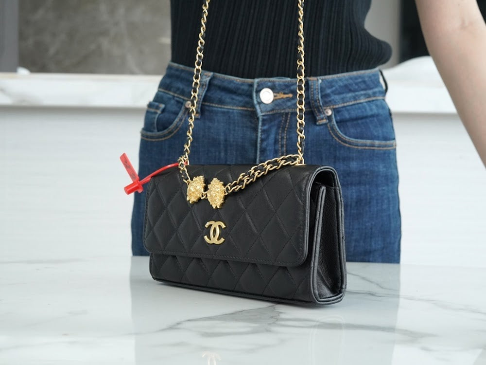 new-luxury-designer-bags-nm20593
