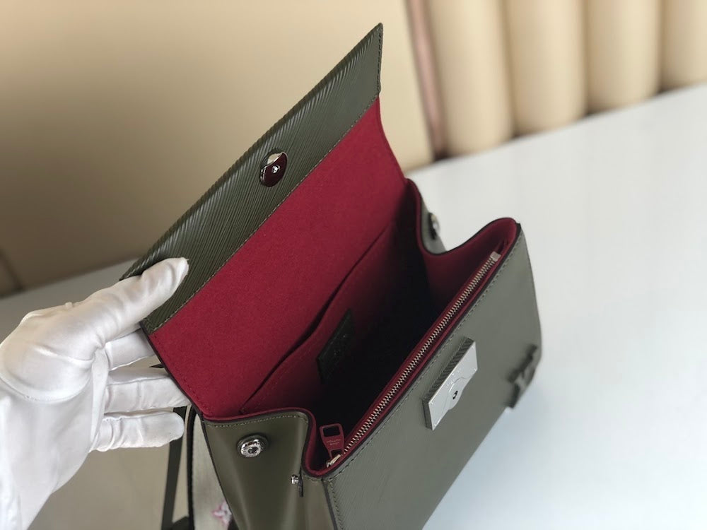 Anum Bags ln Luxury Bag --60727