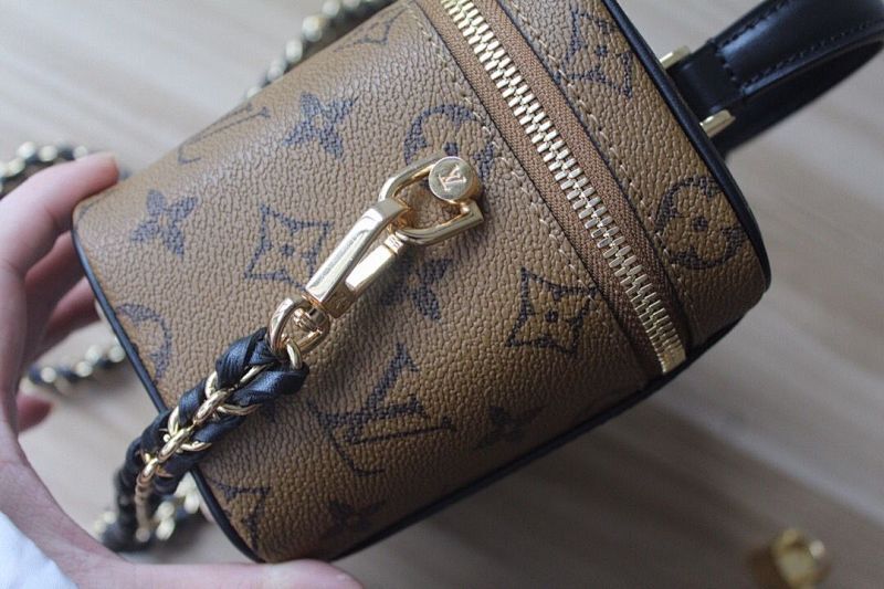 Anum Bags ln Luxury Bag --58324