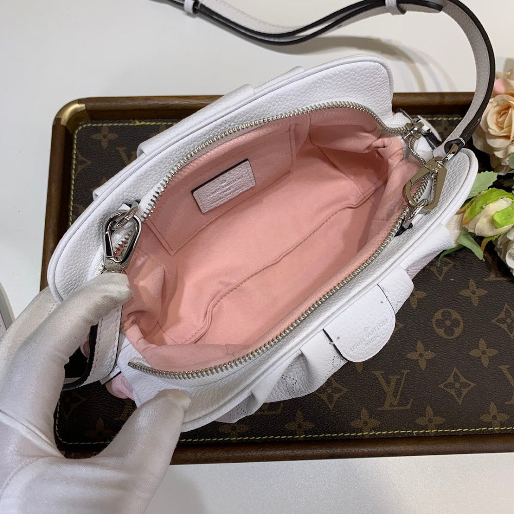 Anum Bags ln Luxury Bag --59792