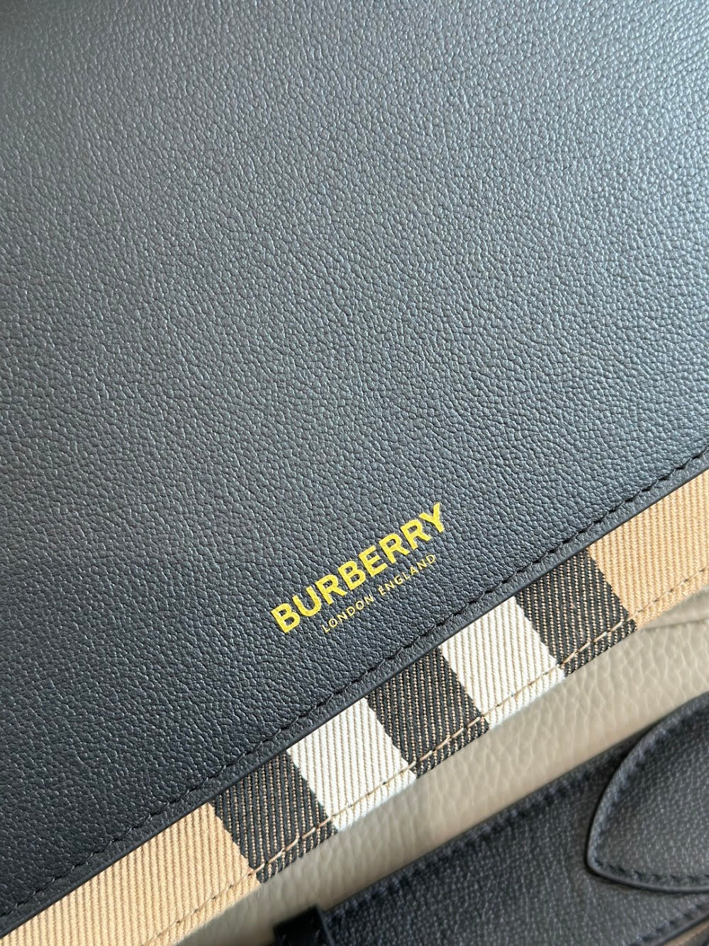 Ezyycart Bags Burberryn Luxury Bag --92933