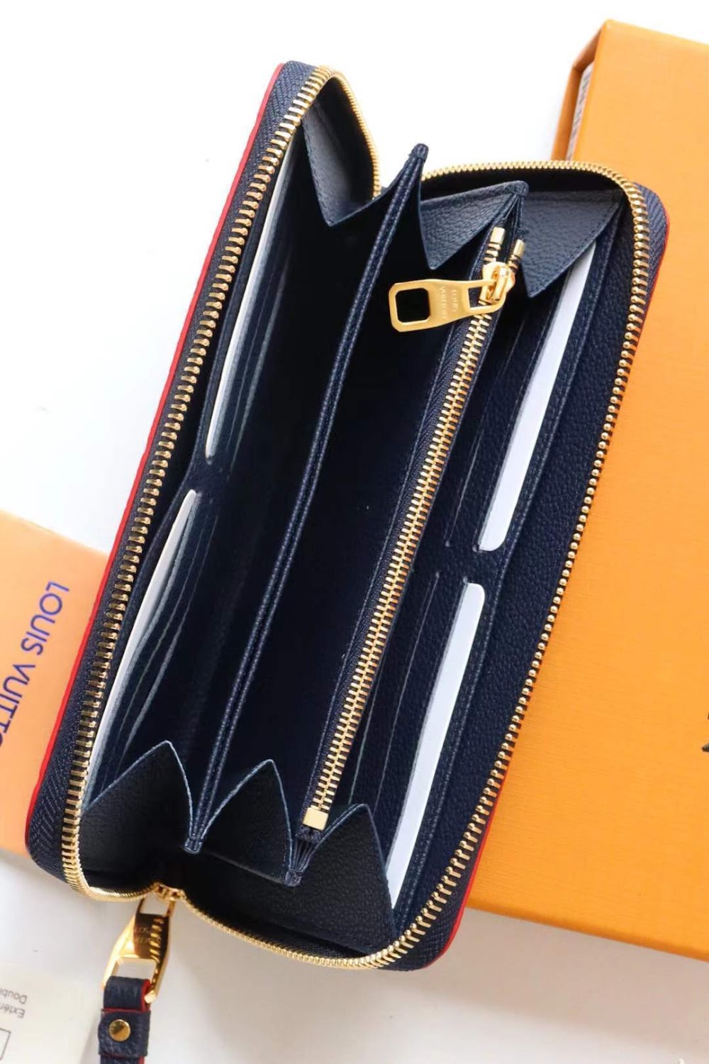 Anum Bags ln Luxury Bag --59667