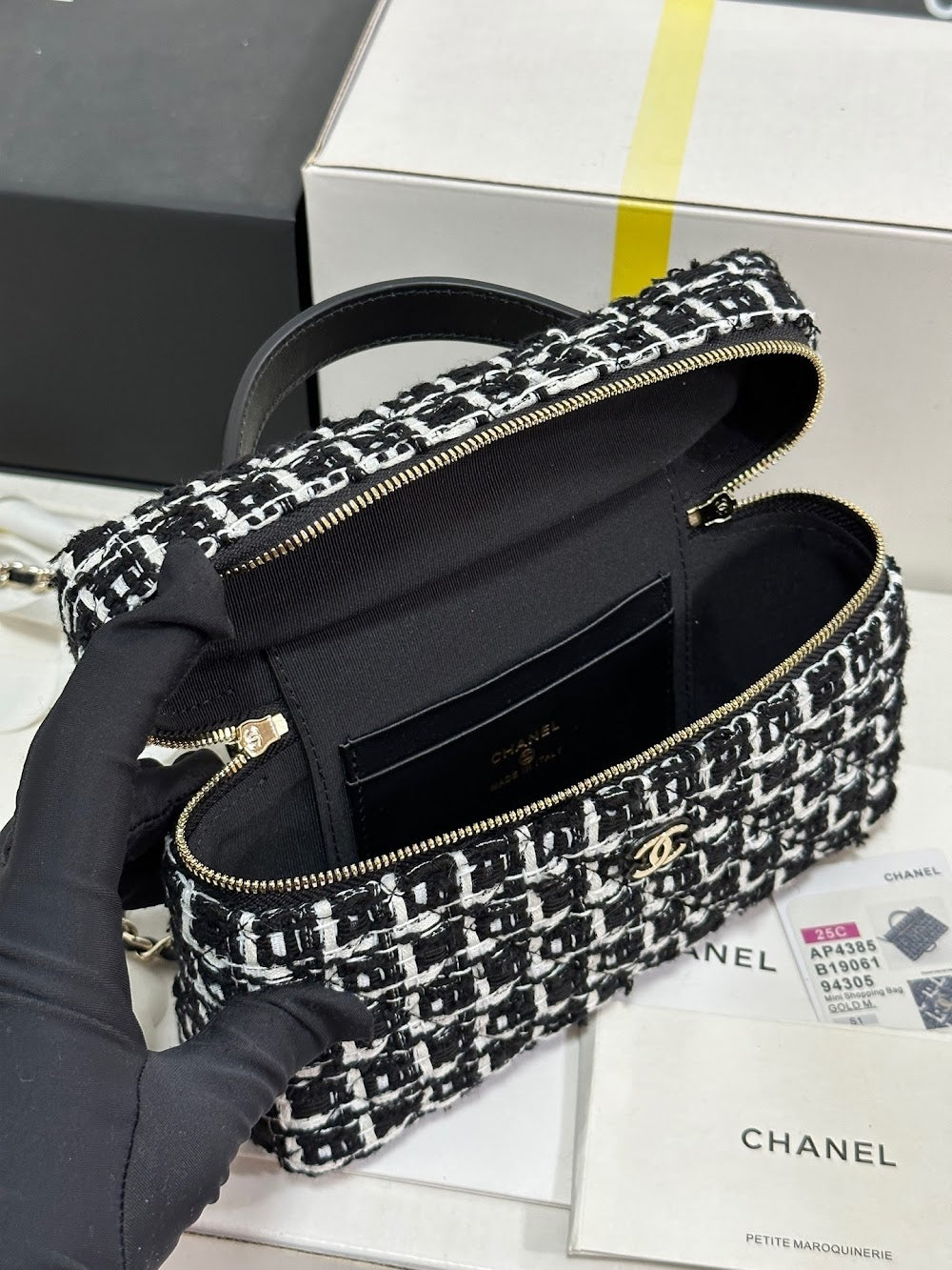 new-luxury-designer-bags-nm9606