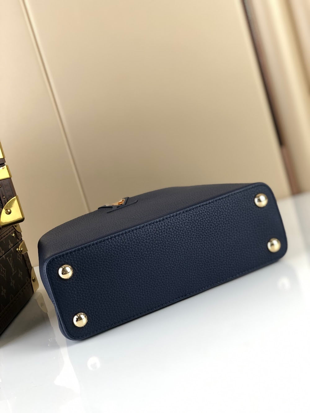 Anum Bags ln Luxury Bag --60667