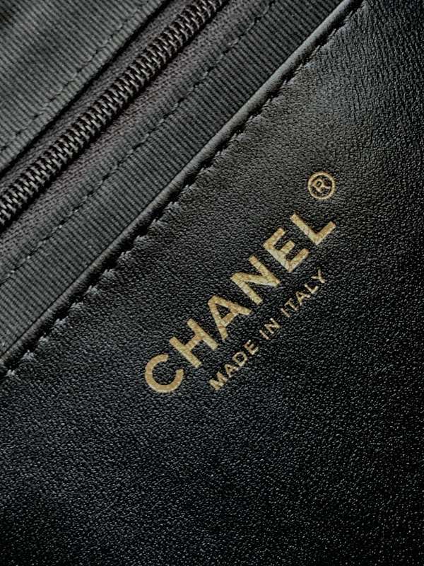 new-luxury-designer-bags-nm9534