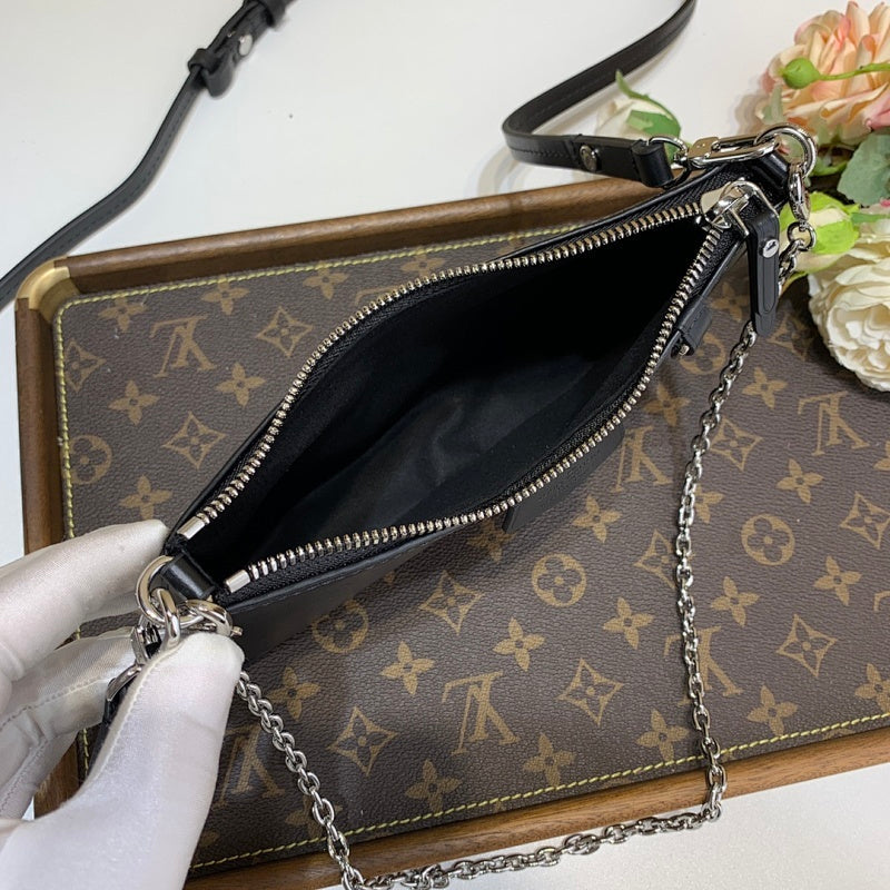 Anum Bags ln Luxury Bag --59682