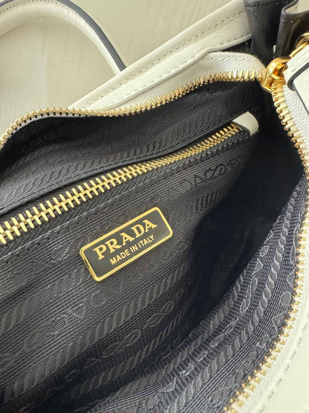 Ezyycart Bags Pradn Luxury Bag --102479