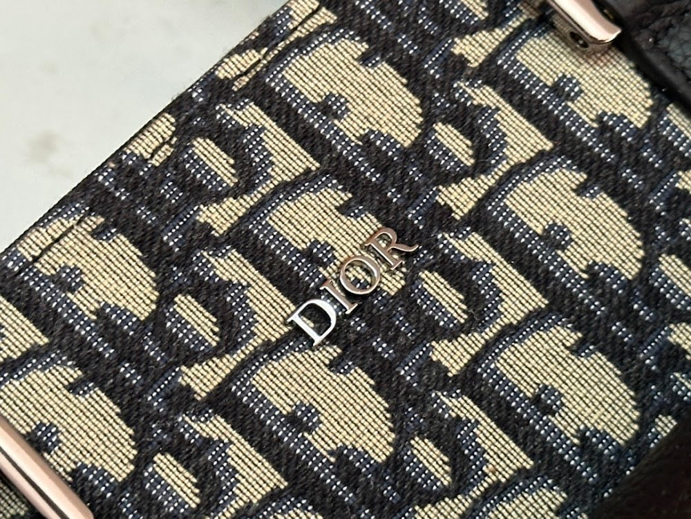 new-designer-premium-bags-nm16350