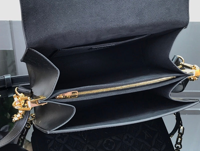 Anum Bags ln Luxury Bag --59335