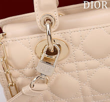 new-luxury-designer-bags-nm7591
