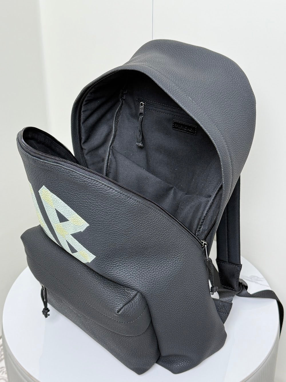 Ezyycart Bags Balenciaga Luxury Bag --111329