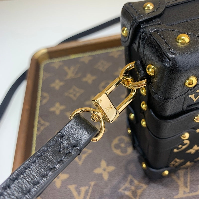 Anum Bags ln Luxury Bag --57915