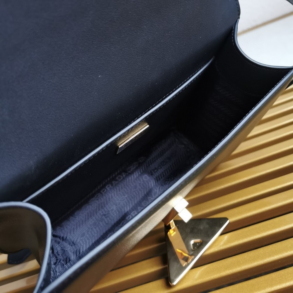 Ezyycart Bags Pradn Luxury Bag --101540