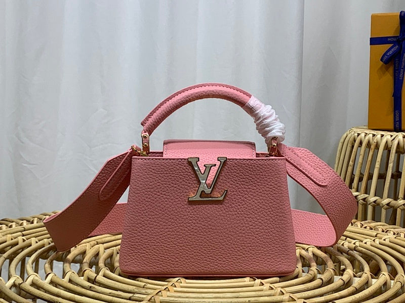 Anum Bags ln Luxury Bag --60036