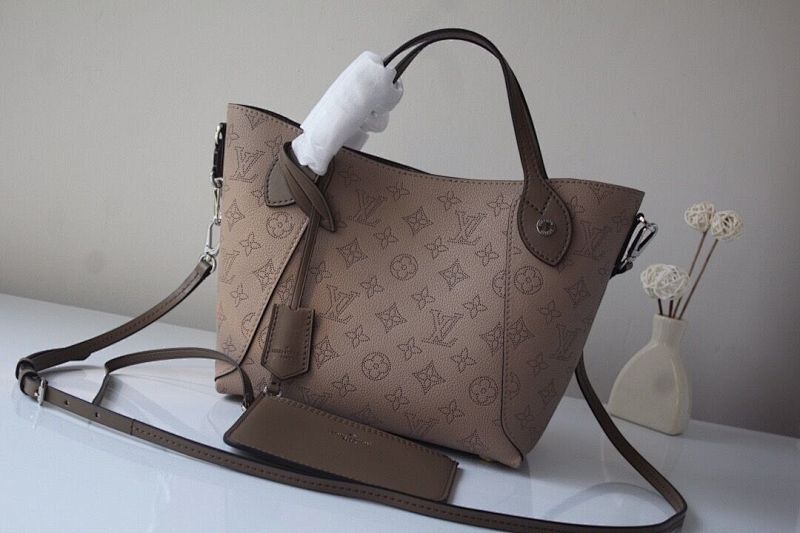 Anum Bags ln Luxury Bag --58979