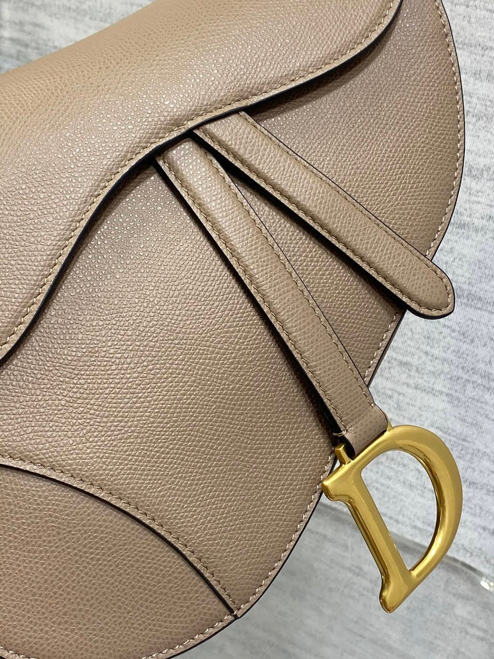new-luxury-designer-bags-nm16177