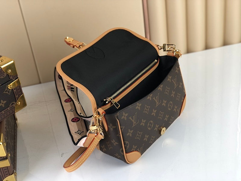 Ezyycart Bags ln Luxury Bag --58900