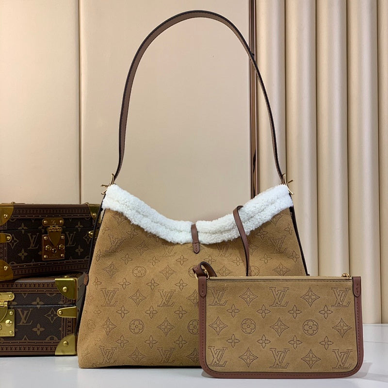 Anum Bags ln Luxury Bag --57796