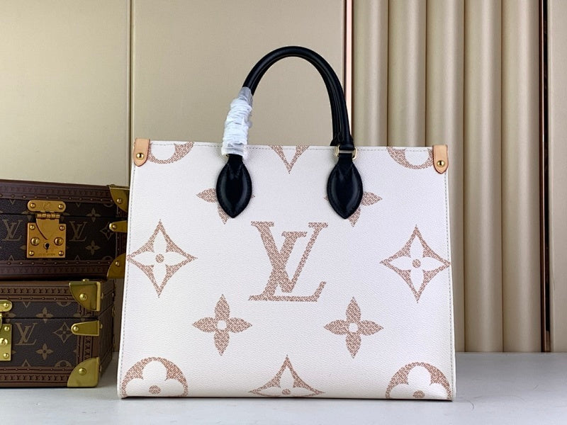 Anum Bags ln Luxury Bag --58832