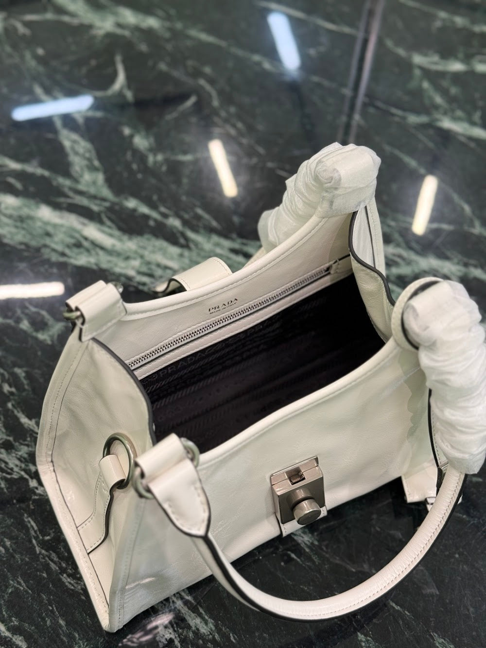 Ezyycart Bags Balenciaga Luxury Bag --111223