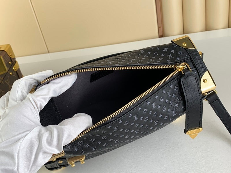 Anum Bags ln Luxury Bag --57980