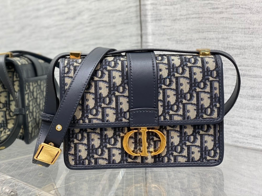 new-designer-premium-bags-nm16136