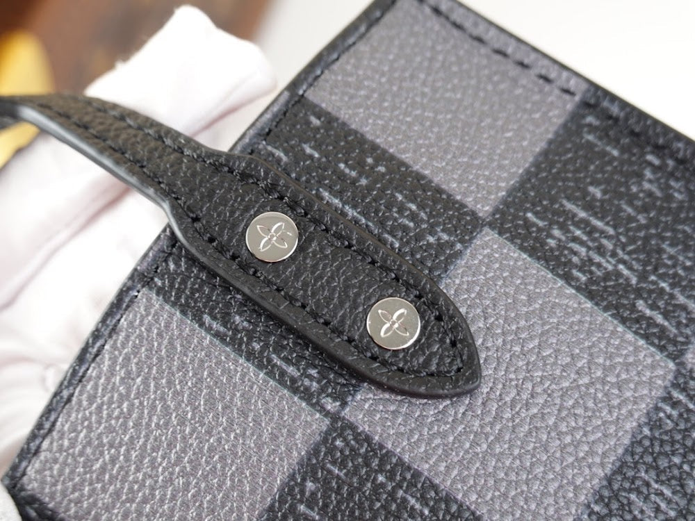 Anum Bags ln Luxury Bag --57776