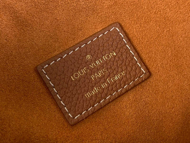 Anum Bags ln Luxury Bag --56433