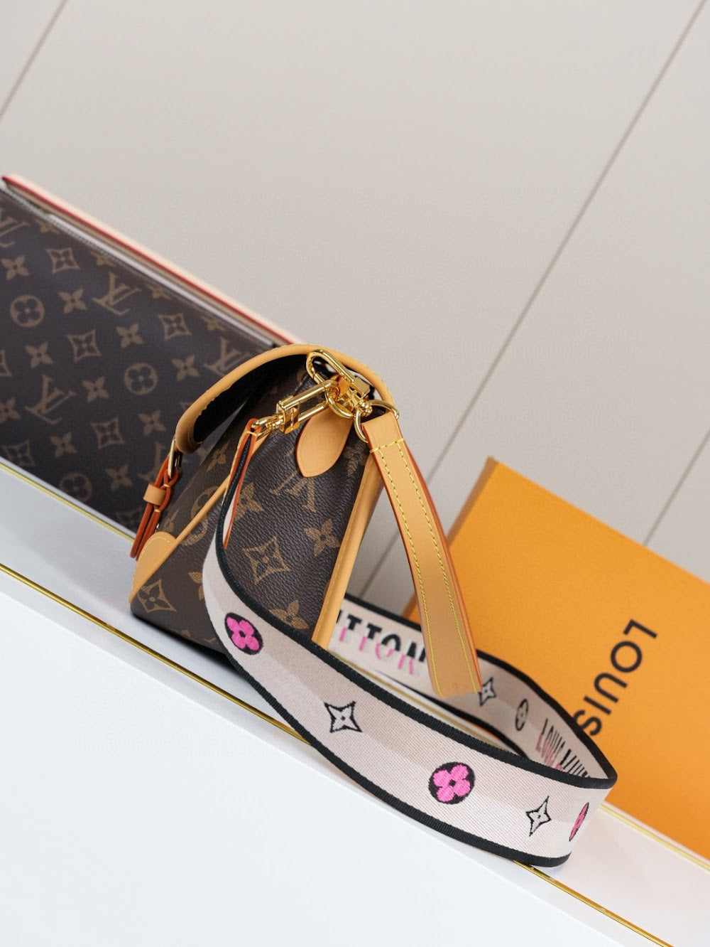 Anum Bags LVn Luxury Bag --79021