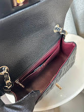 new-luxury-designer-bags-nm6095