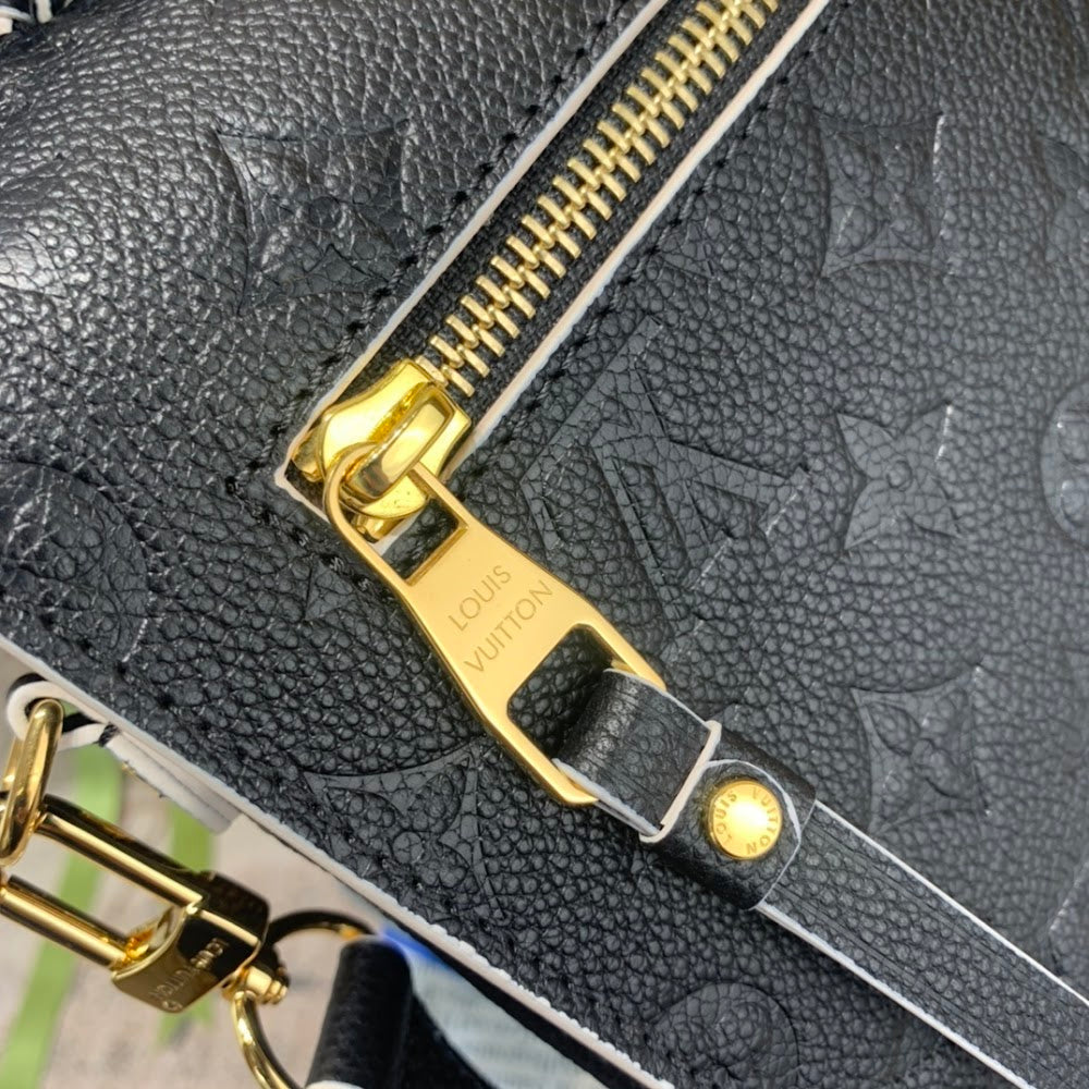 Anum Bags ln Luxury Bag --59933